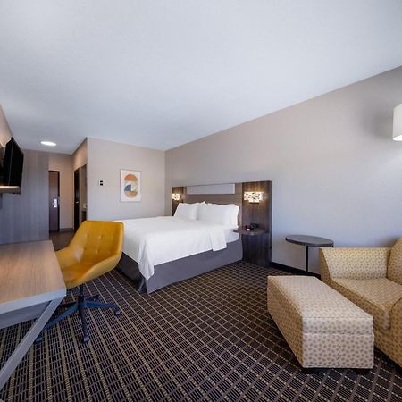 Holiday Inn Express & Suites Pittsburg By Ihg Экстерьер фото