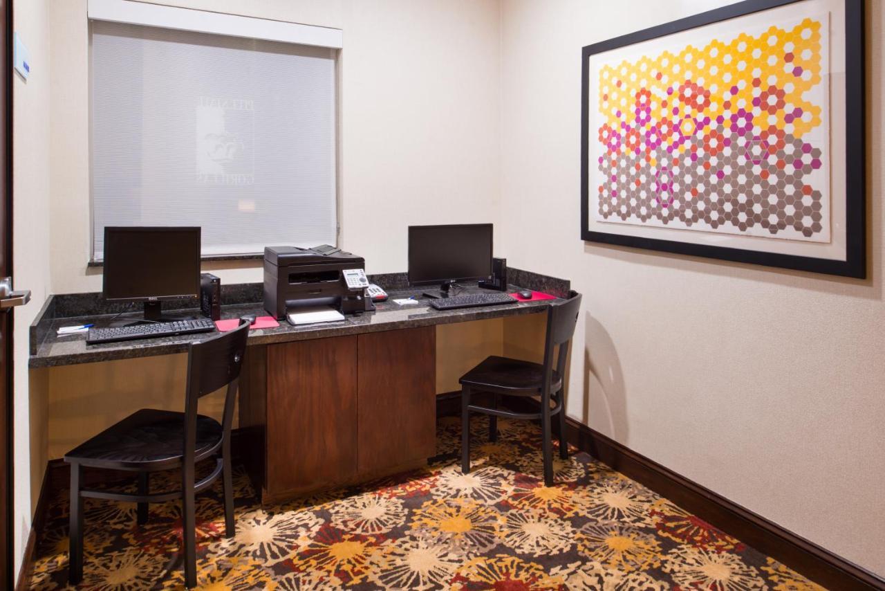 Holiday Inn Express & Suites Pittsburg By Ihg Экстерьер фото