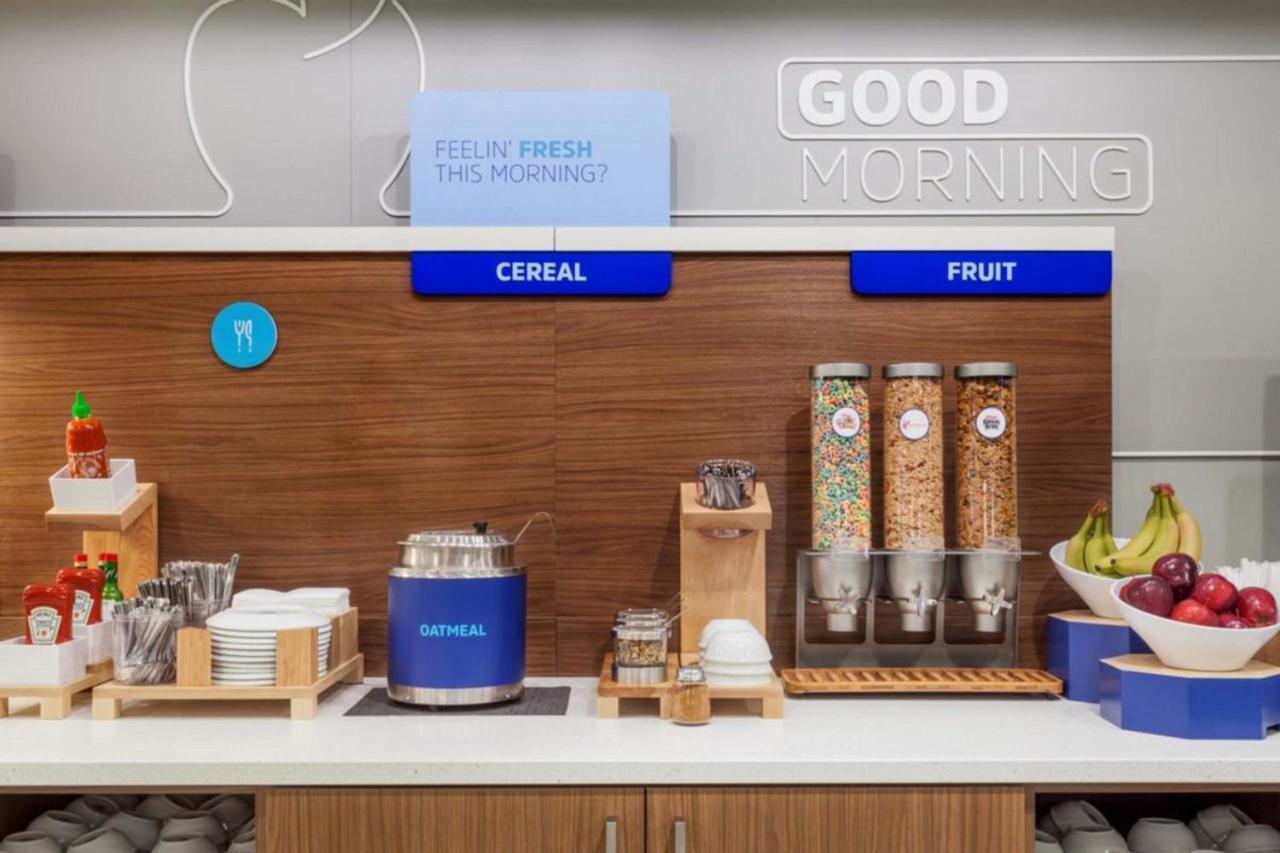 Holiday Inn Express & Suites Pittsburg By Ihg Экстерьер фото