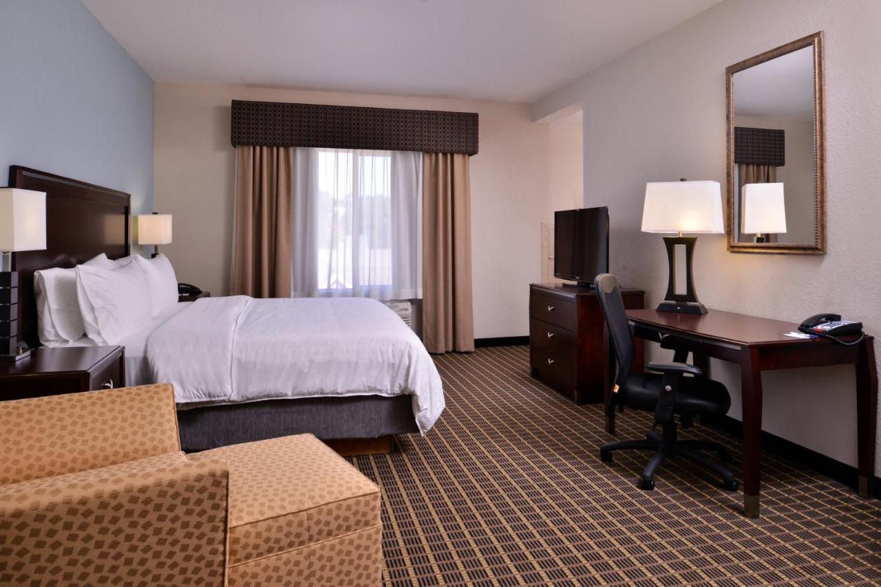 Holiday Inn Express & Suites Pittsburg By Ihg Экстерьер фото