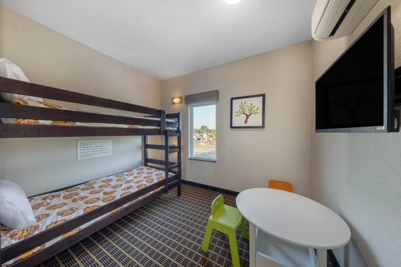 Holiday Inn Express & Suites Pittsburg By Ihg Экстерьер фото