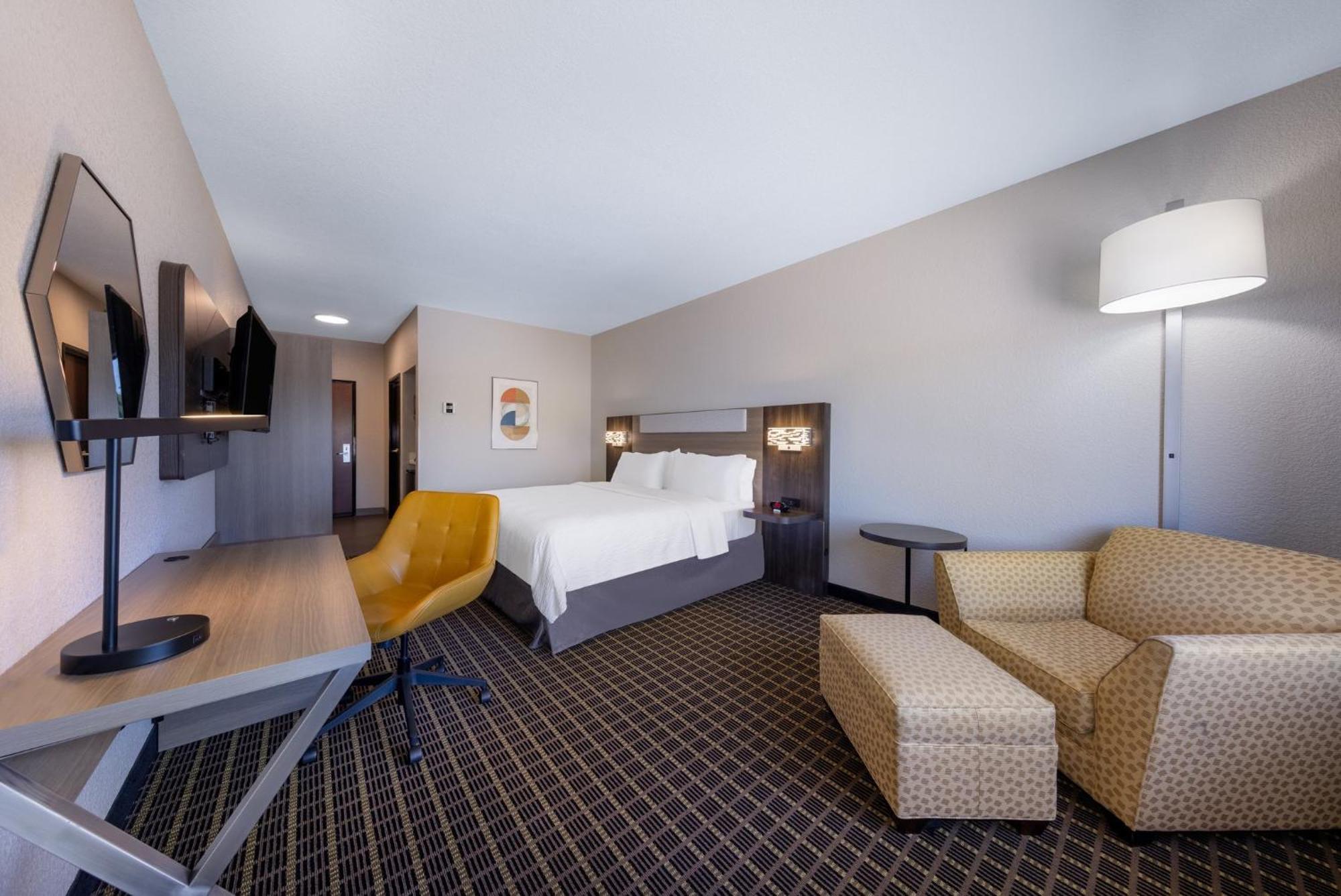 Holiday Inn Express & Suites Pittsburg By Ihg Экстерьер фото