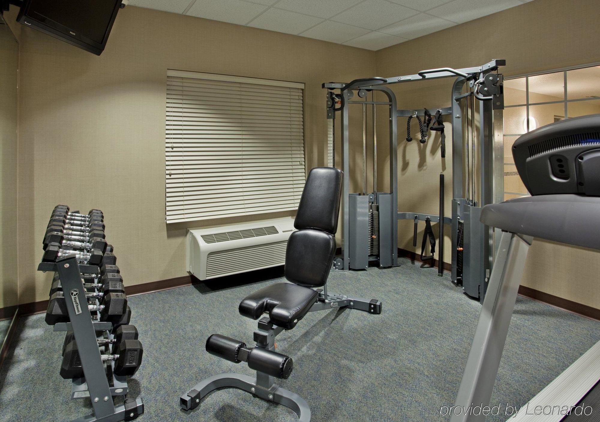 Holiday Inn Express & Suites Pittsburg By Ihg Удобства фото