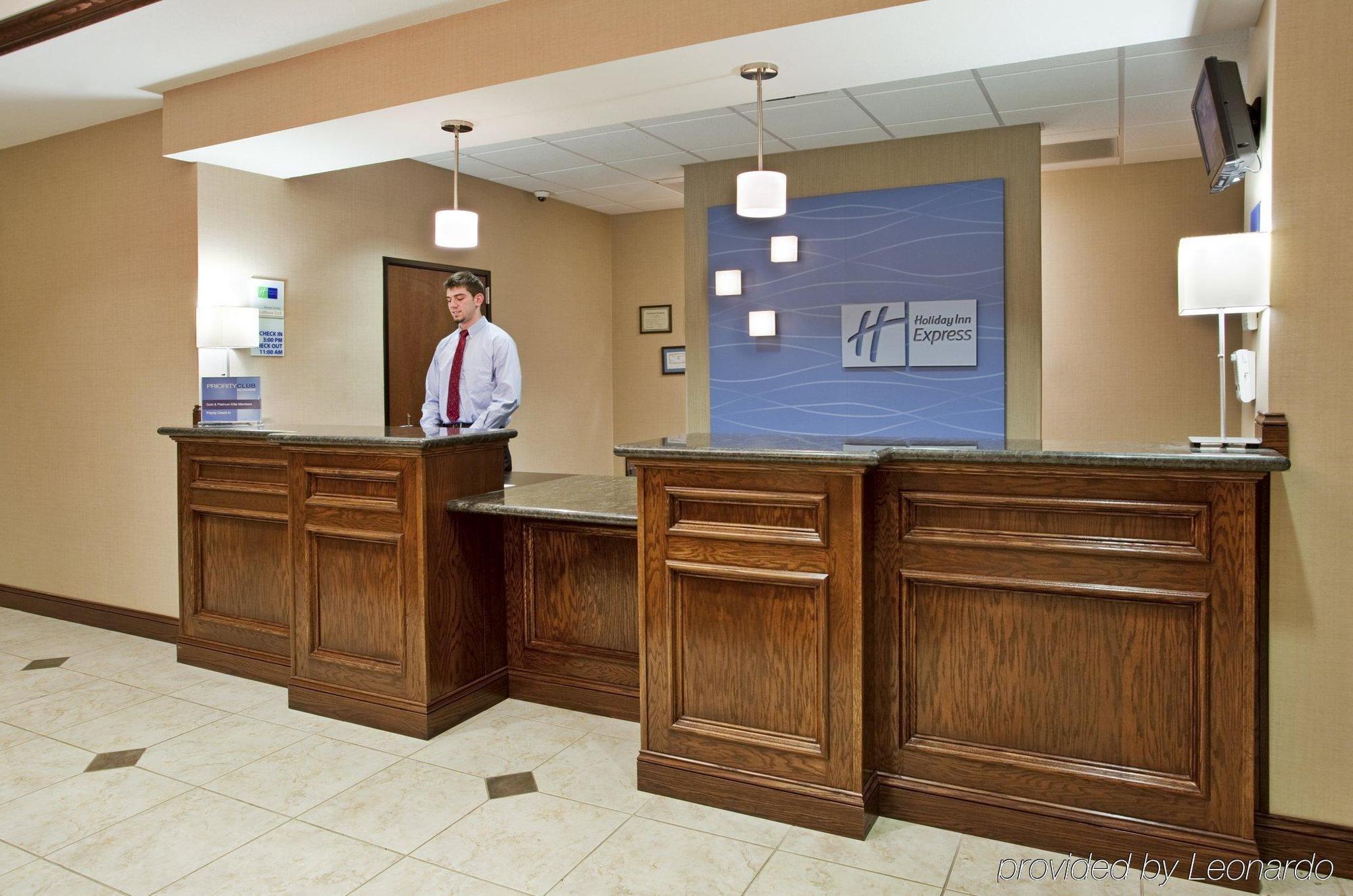 Holiday Inn Express & Suites Pittsburg By Ihg Экстерьер фото