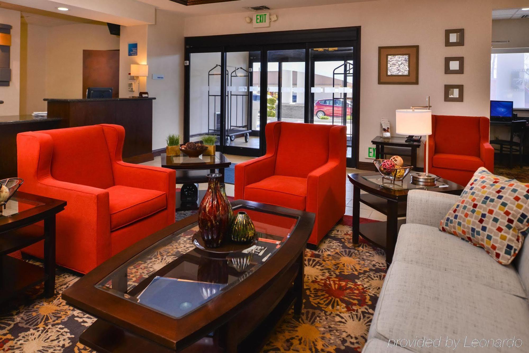 Holiday Inn Express & Suites Pittsburg By Ihg Экстерьер фото