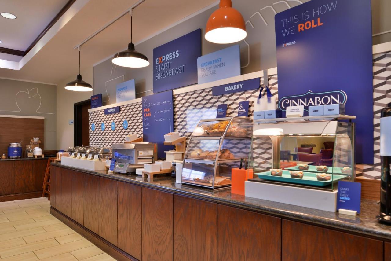 Holiday Inn Express & Suites Pittsburg By Ihg Экстерьер фото