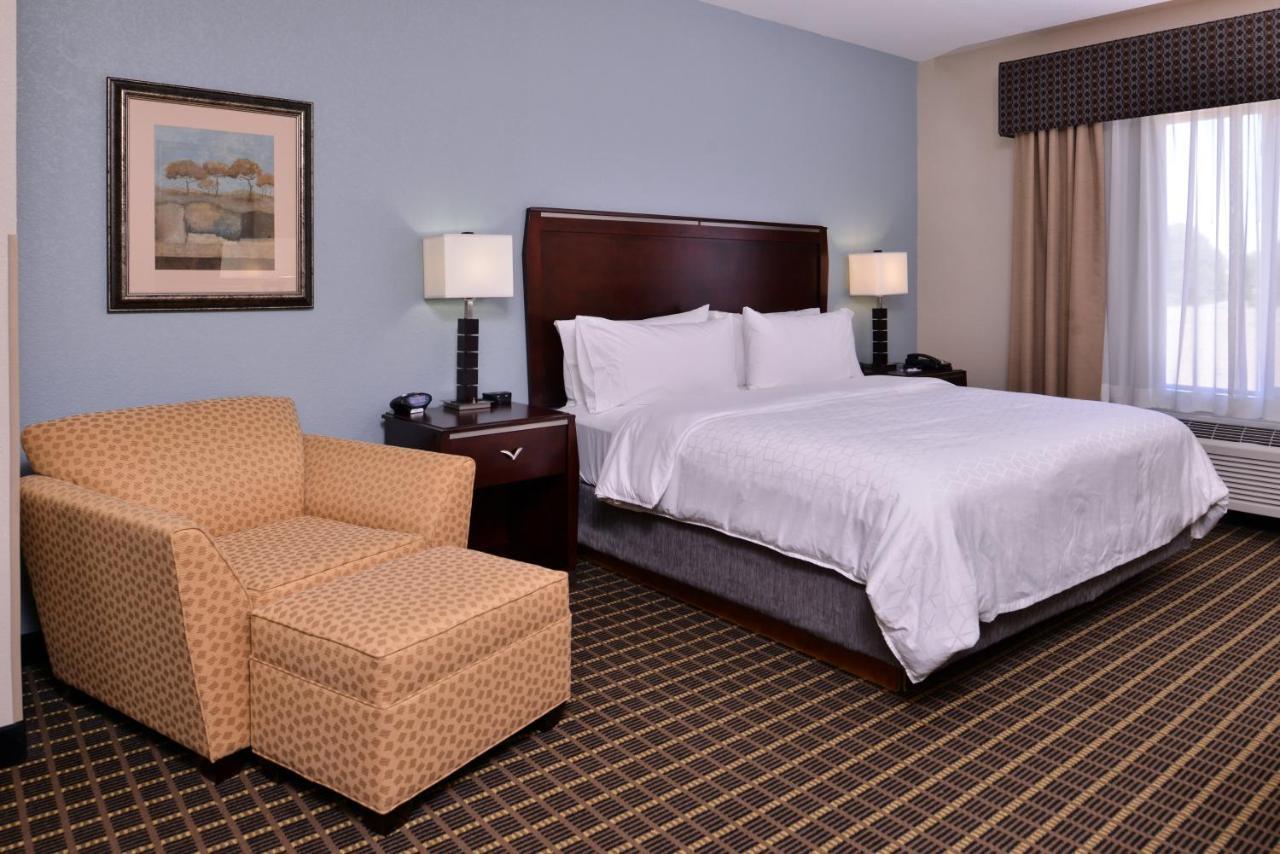 Holiday Inn Express & Suites Pittsburg By Ihg Экстерьер фото
