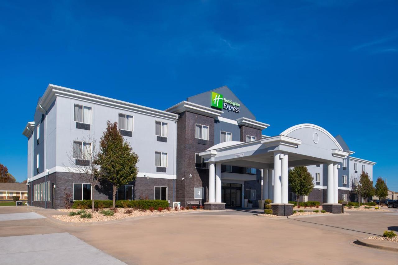 Holiday Inn Express & Suites Pittsburg By Ihg Экстерьер фото